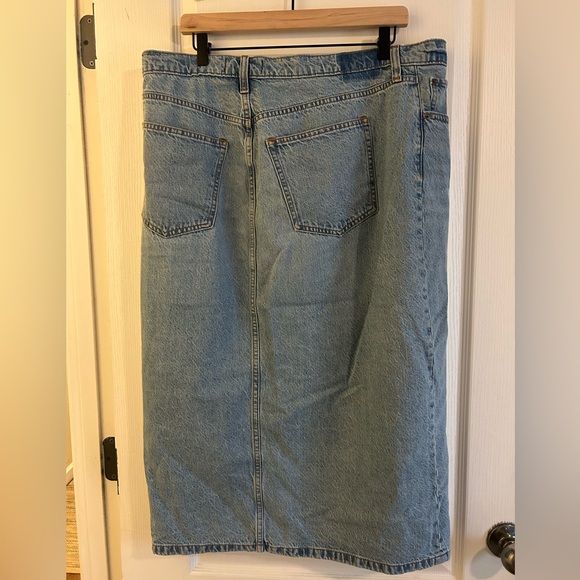 Abercrombie & Fitch Blue Midi Denim Skirt - Picture 3 of 4